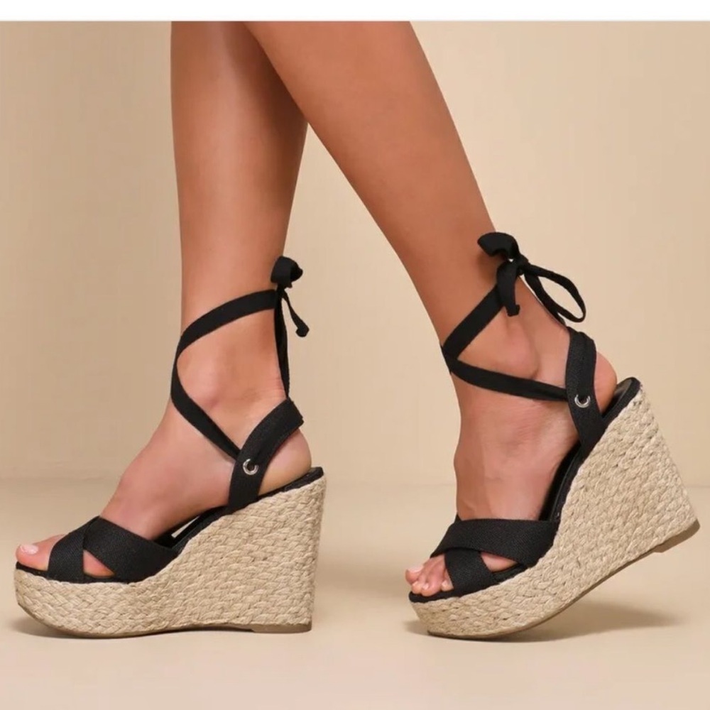 Lulu's Black Wedges w/ Wrap Around Ankle Size 8